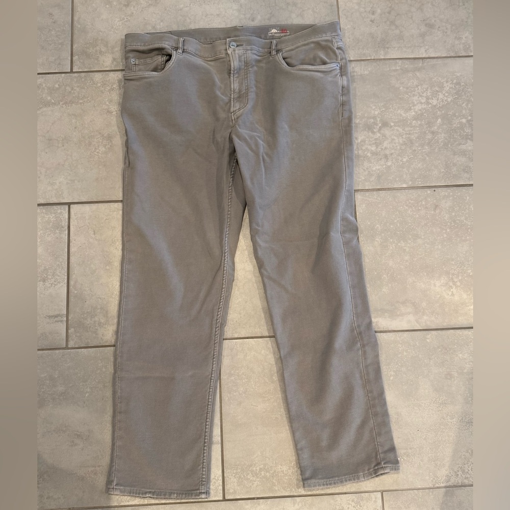 Faherty Pant, size 40, Gray